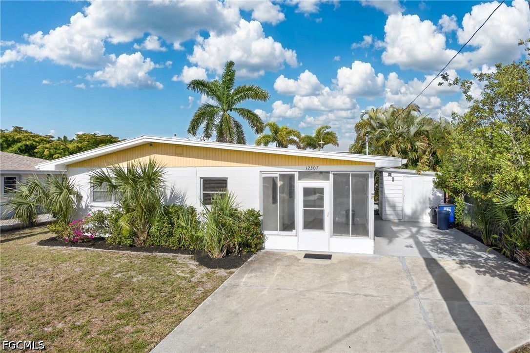 2 Bed Waterfront Home for Sale in Matlacha Isles, FL — photo 3