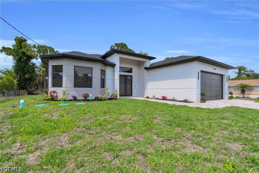 4 Bed SingleFamilyResidence for Sale in Lehigh Acres, photo 3