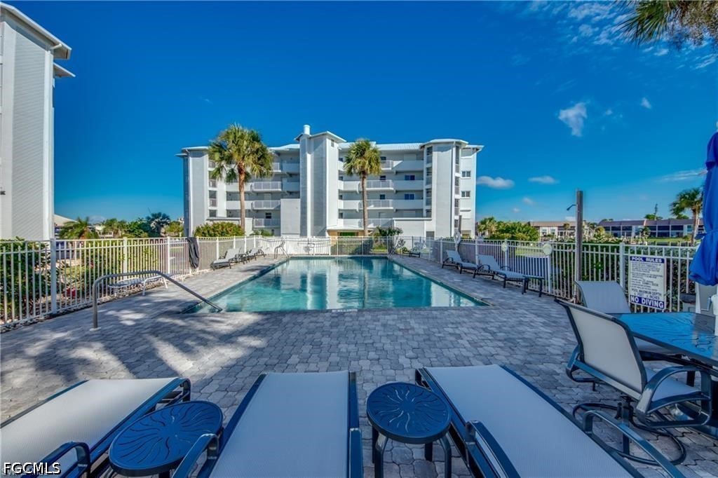2 Bed Waterfront Home for Sale in Fort Myers Beach, FL — photo 3