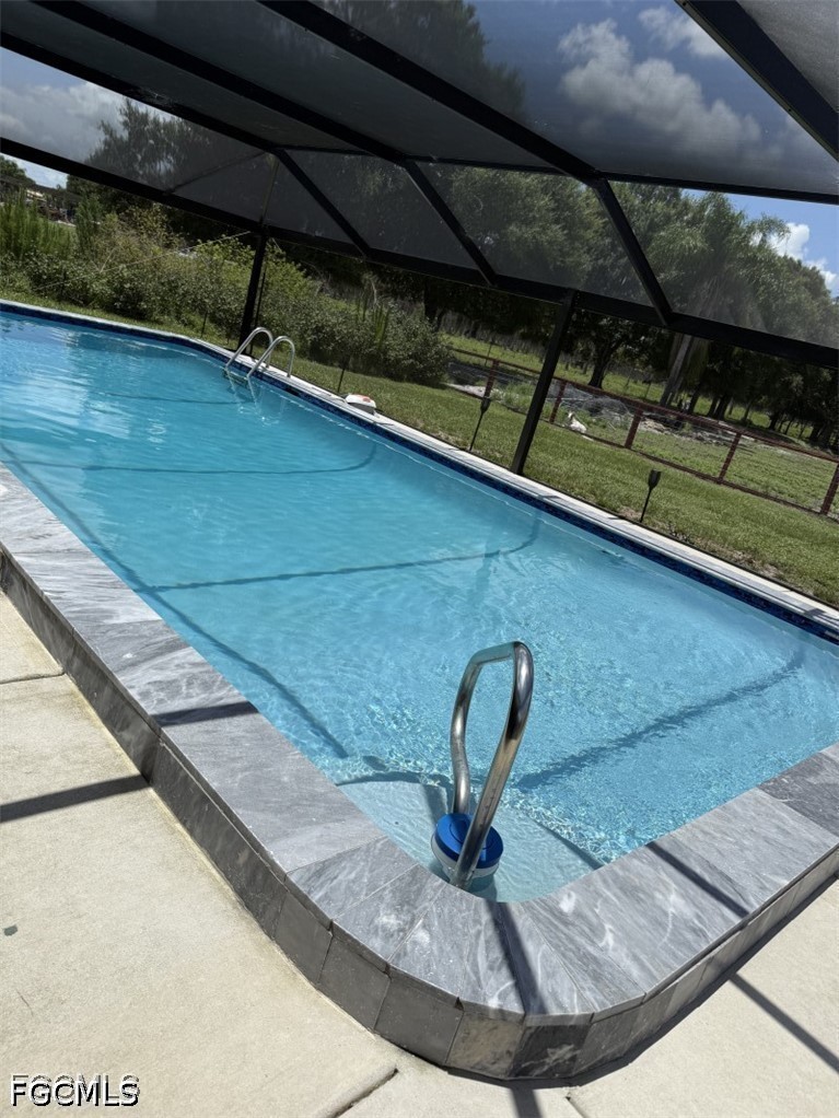 3 Bed Pool Home for Sale in Labelle Ranchettes, photo 3