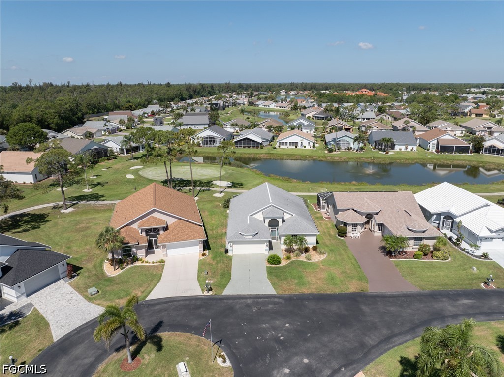 3 Bed Waterfront Home for Sale in North Fort Myers, photo 3