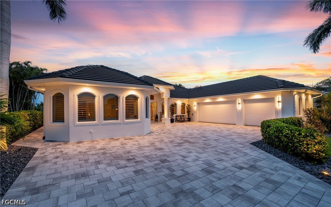 4 Bed Pool Home for Sale in Cape Coral, photo 3