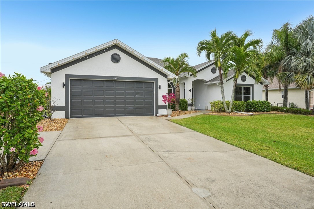 4 Bed Pool Home for Sale in Cape Coral, photo 3