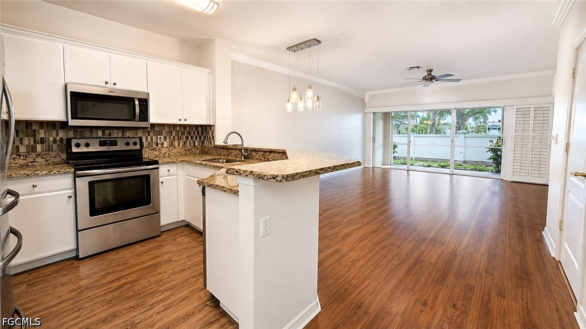 2 Bed Townhouse for Sale in Olympia Pointe, FL, $169,900 — photo 3