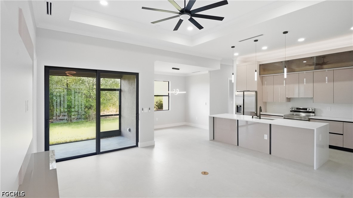 3 Bed SingleFamilyResidence for Sale in Lehigh Acres, FL — photo 3