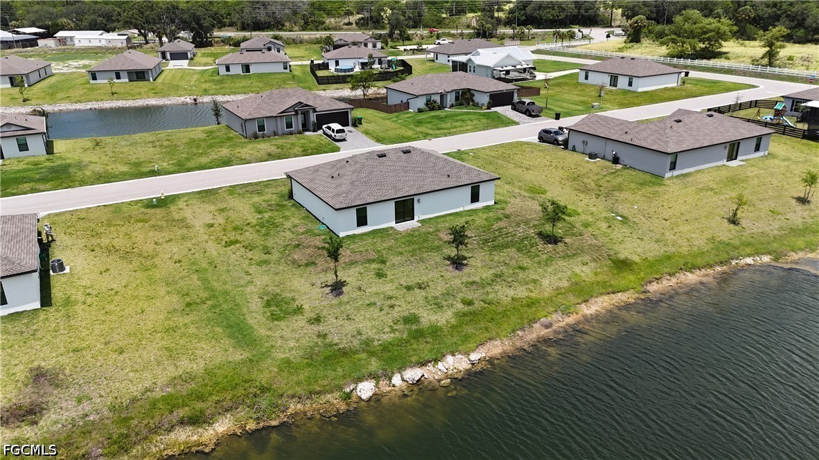 3 Bed Waterfront Home for Sale in Labelle, photo 3