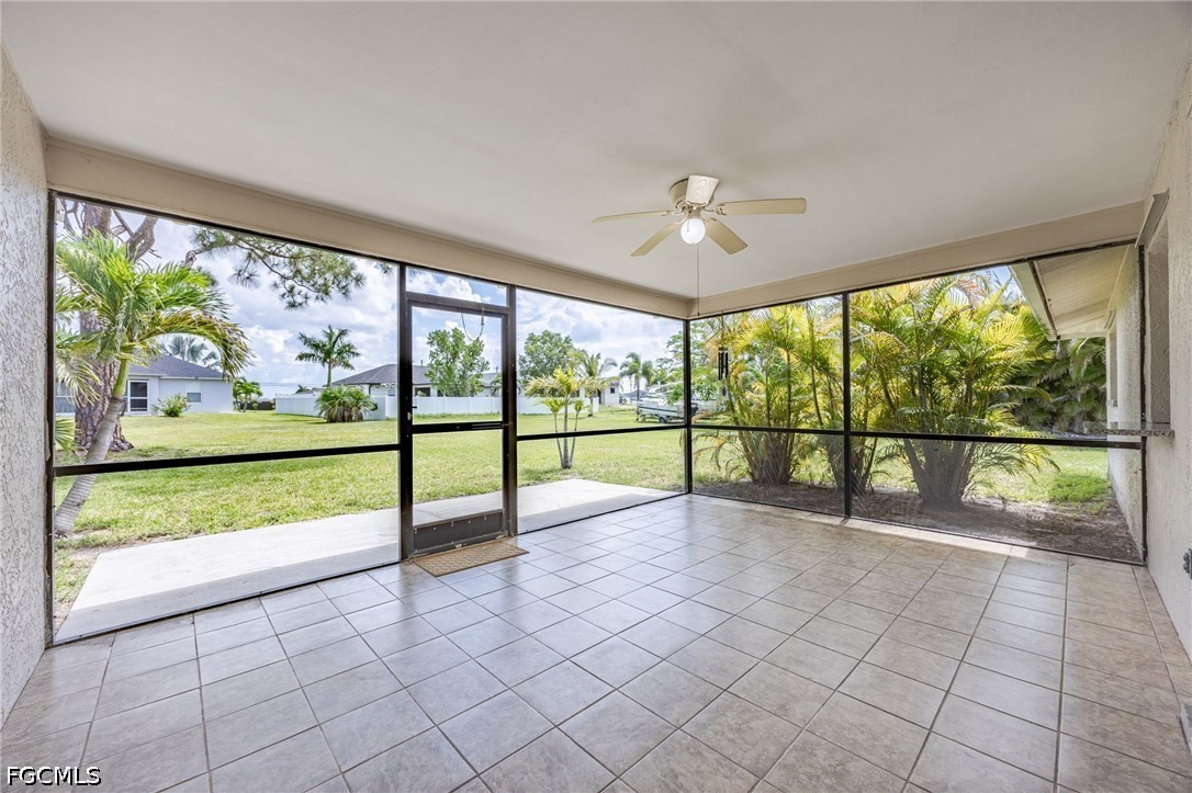 3 Bed SingleFamilyResidence for Sale in Cape Coral, FL — photo 3