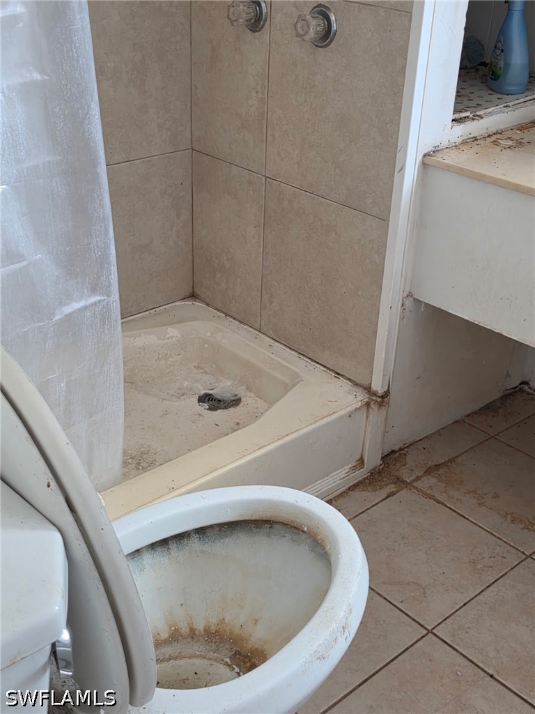 4 Bed ManufacturedHome for Sale in Naples, photo 3