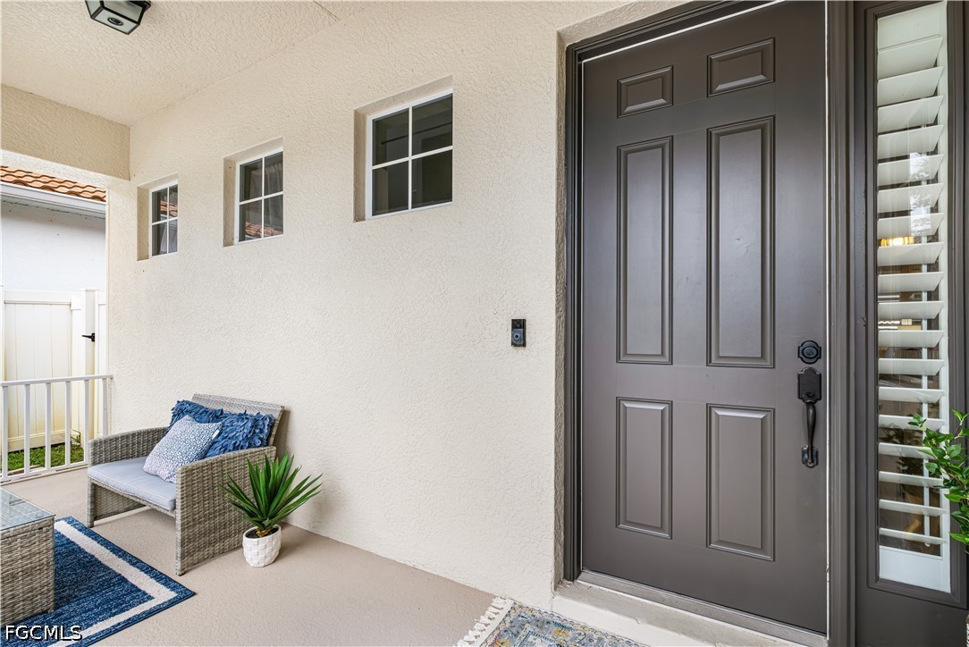 3 Bed SingleFamilyResidence for Sale in Timber Ridge, photo 3