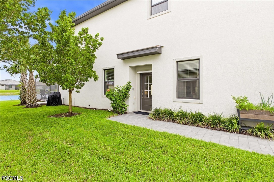 3 Bed Waterfront Home for Sale in Timber Creek, photo 3