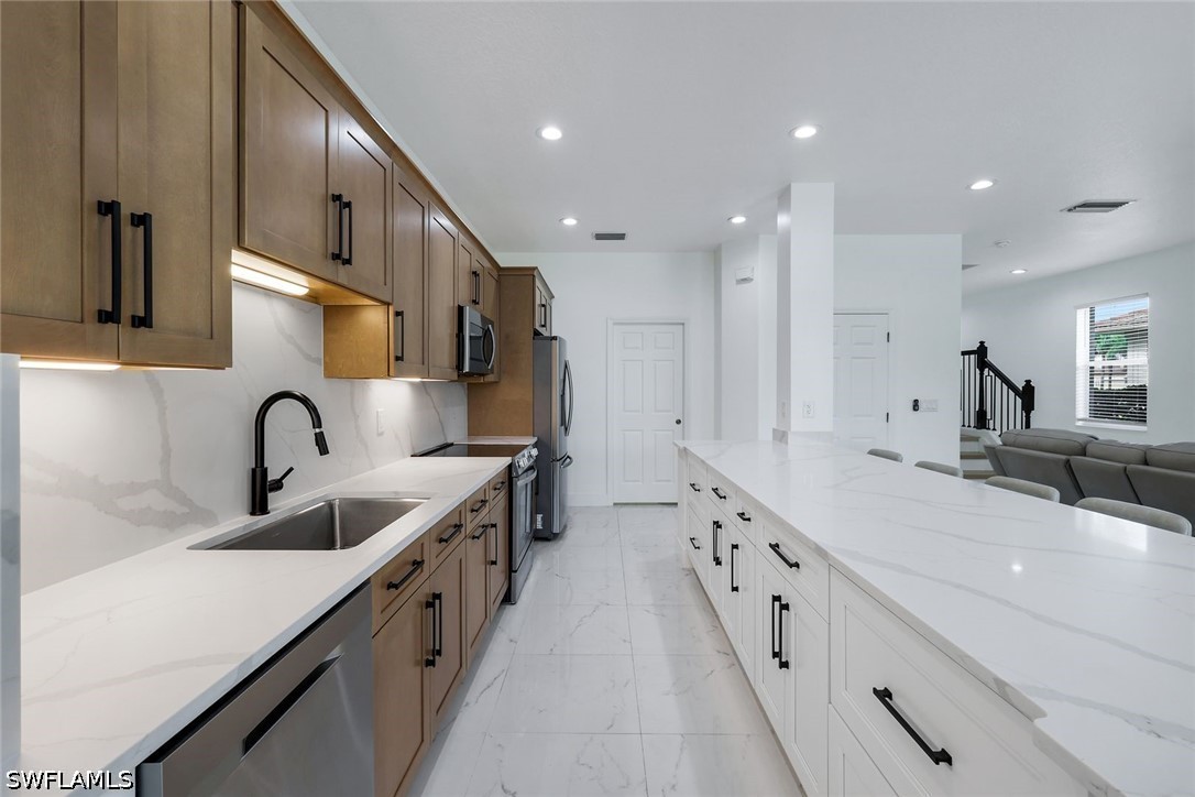 3 Bed Townhouse for Sale in Bella Terra, photo 3