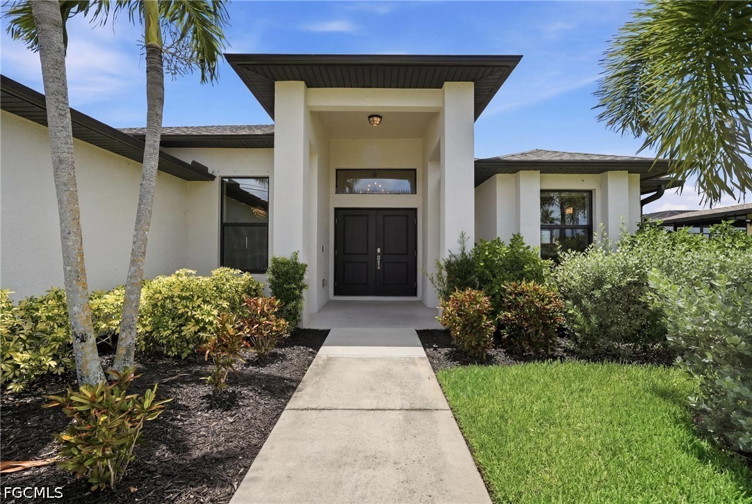 4 Bed Pool Home for Sale in Cape Coral, photo 3