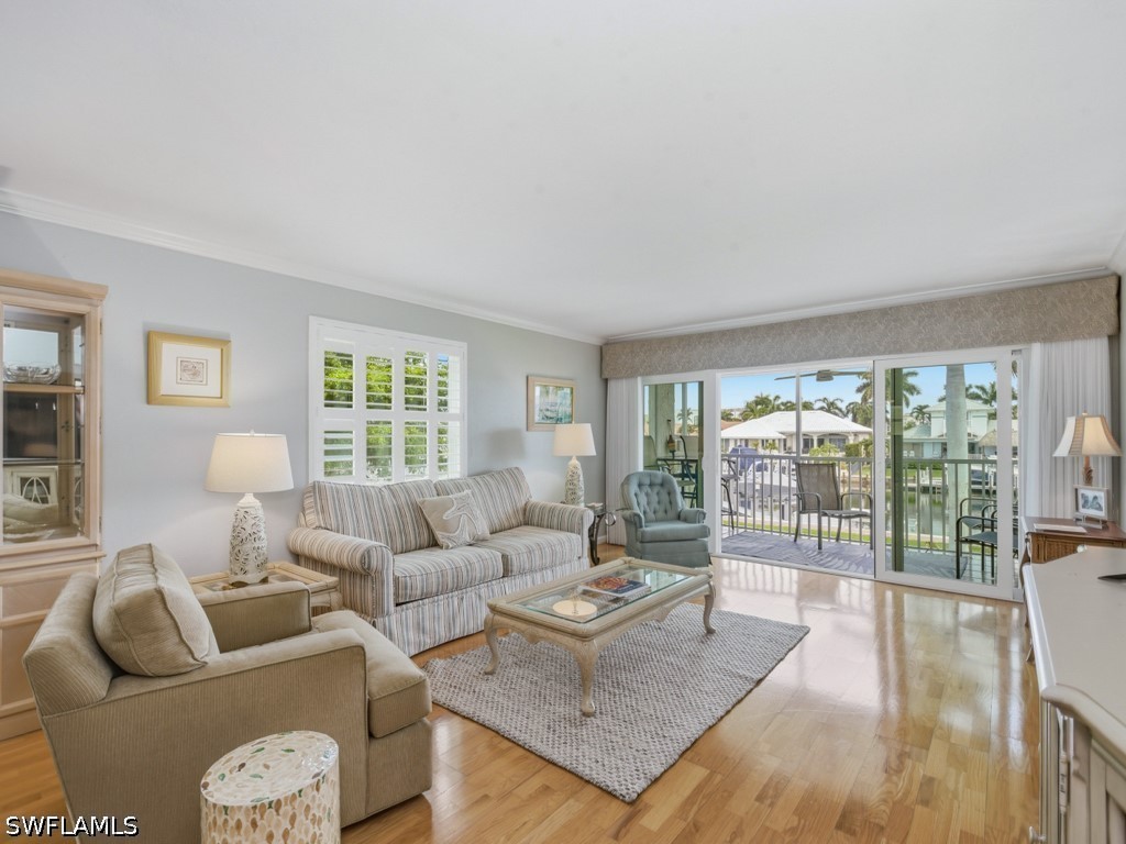 2 Bed Waterfront Home for Sale in Marco Island, photo 3