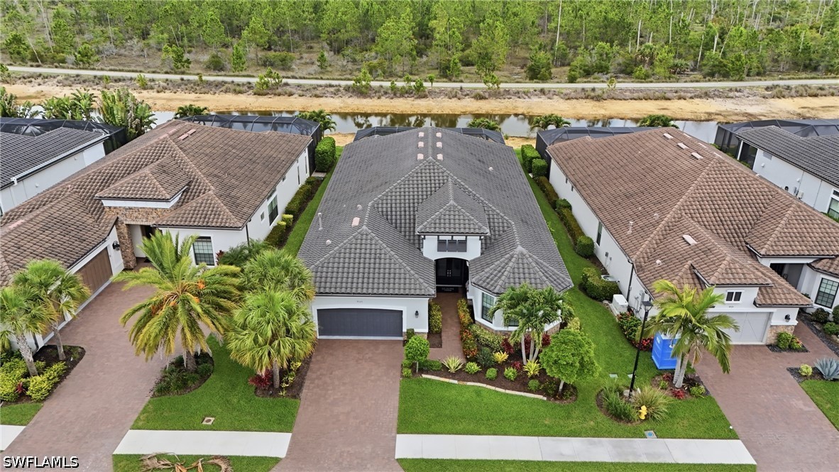 4 Bed Pool Home for Sale in Esplanade, photo 3