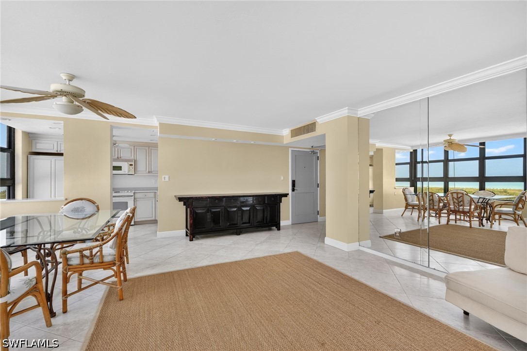 2 Bed Waterfront Home for Sale in Marco Island, photo 3