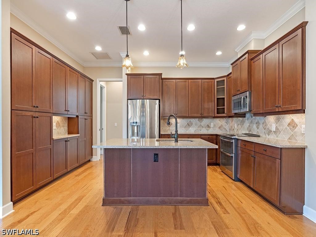 2 Bed Waterfront Home for Sale in Bonita Isles, photo 3