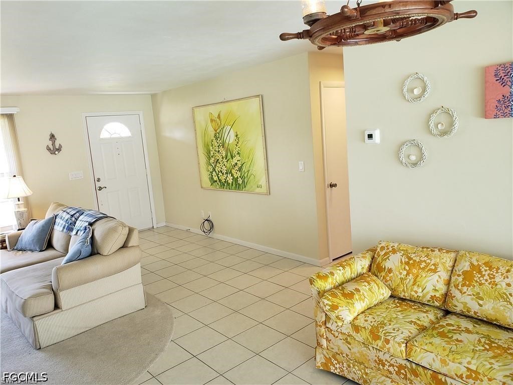 2 Bed Pool Home for Sale in Cape Coral, photo 3