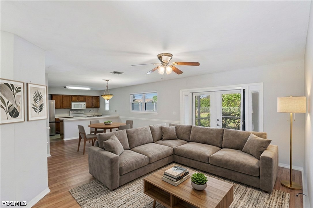 2 Bed SingleFamilyResidence for Sale in Cape Coral, FL — photo 3