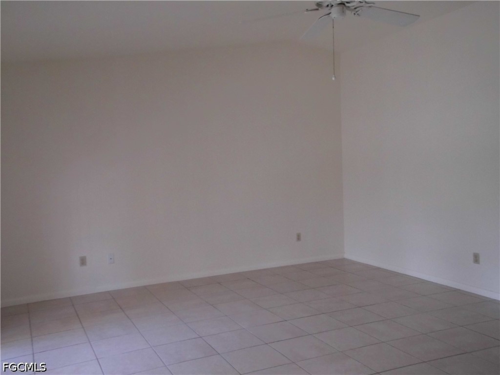 2 Bed SingleFamilyResidence for Sale in Sable Springs, FL — photo 3