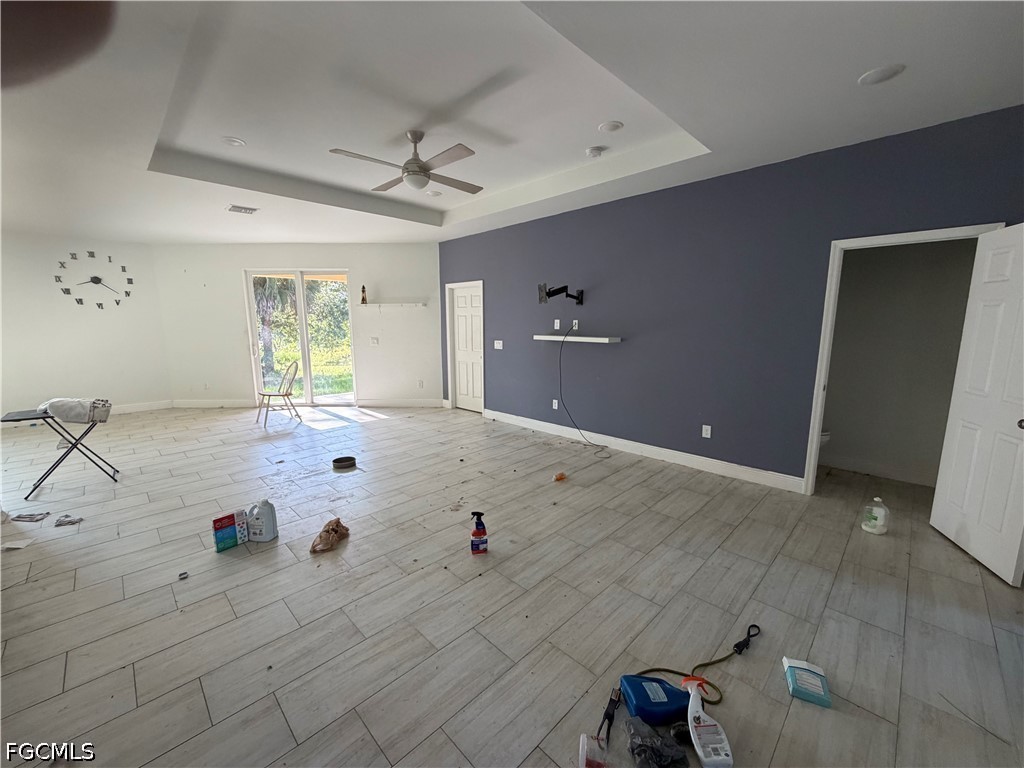 4 Bed SingleFamilyResidence for Sale in Lehigh Acres, photo 3