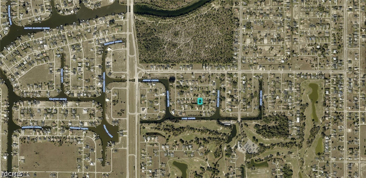Residential for Sale in Cape Coral, photo 3
