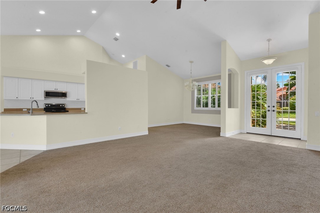 3 Bed Waterfront Home for Sale in Fort Myers, FL — photo 3