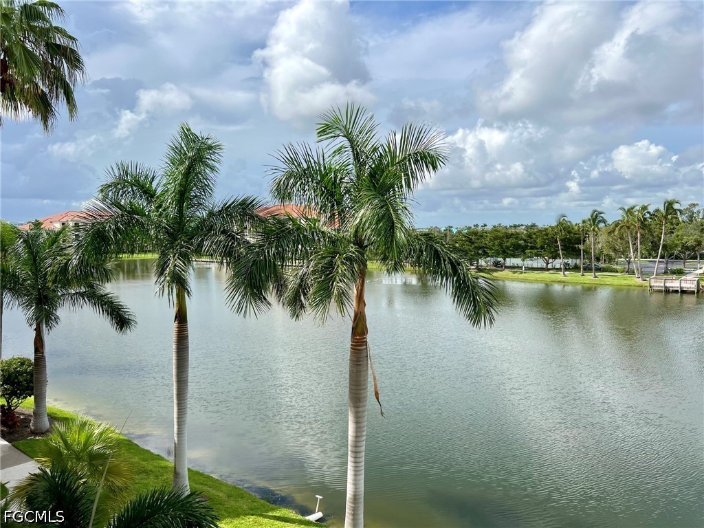 2 Bed Condominium for Sale in Sanibel View Condo, FL, $3,900 — photo 3