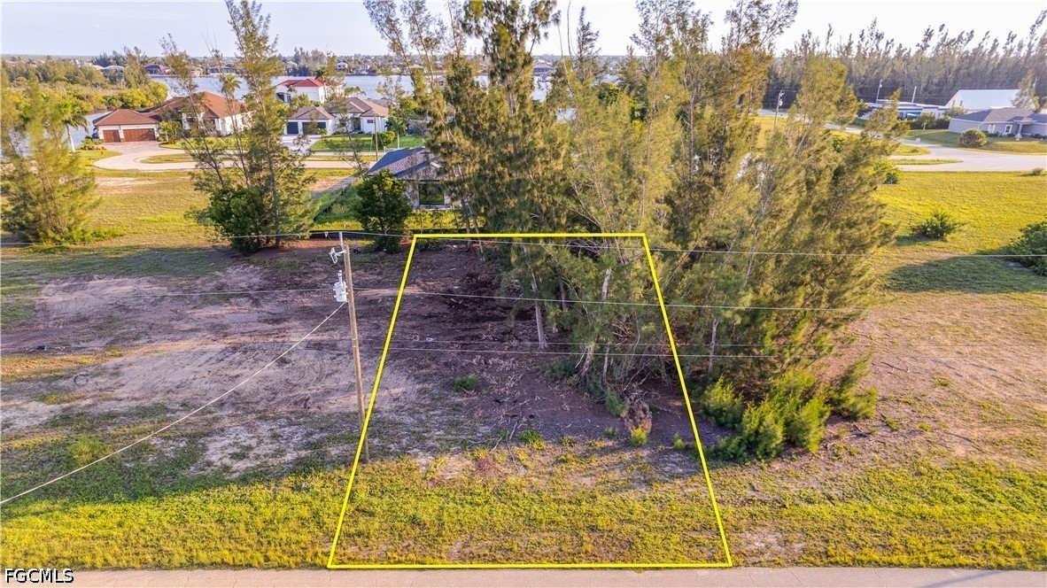 Residential for Sale in Cape Coral, FL, $35,000 — photo 3