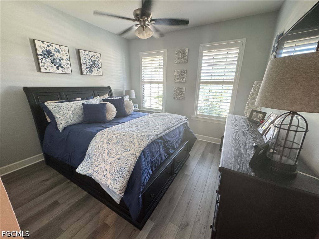 2 Bed Waterfront Home for Sale in Somerset, FL — photo 3