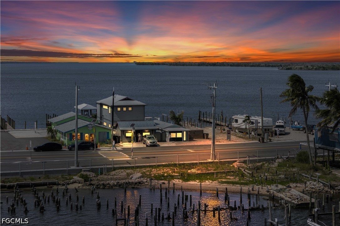 2 Bed Waterfront Home for Sale in Matlacha, FL, $399,900 — photo 3