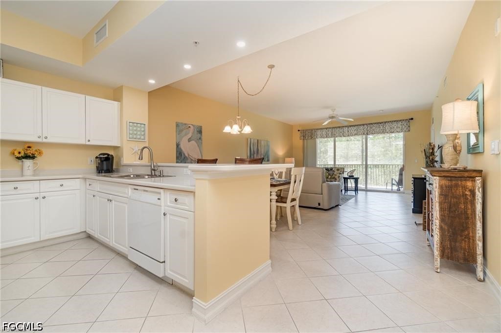 2 Bed Condominium for Sale in Siena, FL, $5,800 — photo 3