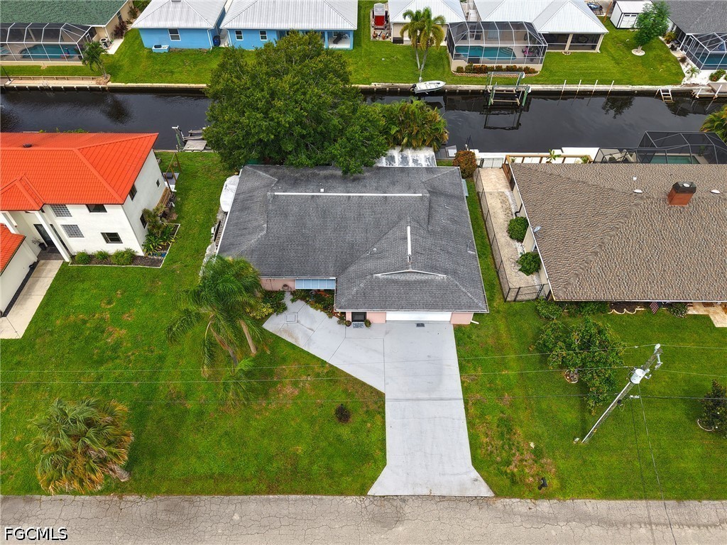 3 Bed Waterfront Home for Sale in Not Applicable, FL — photo 3