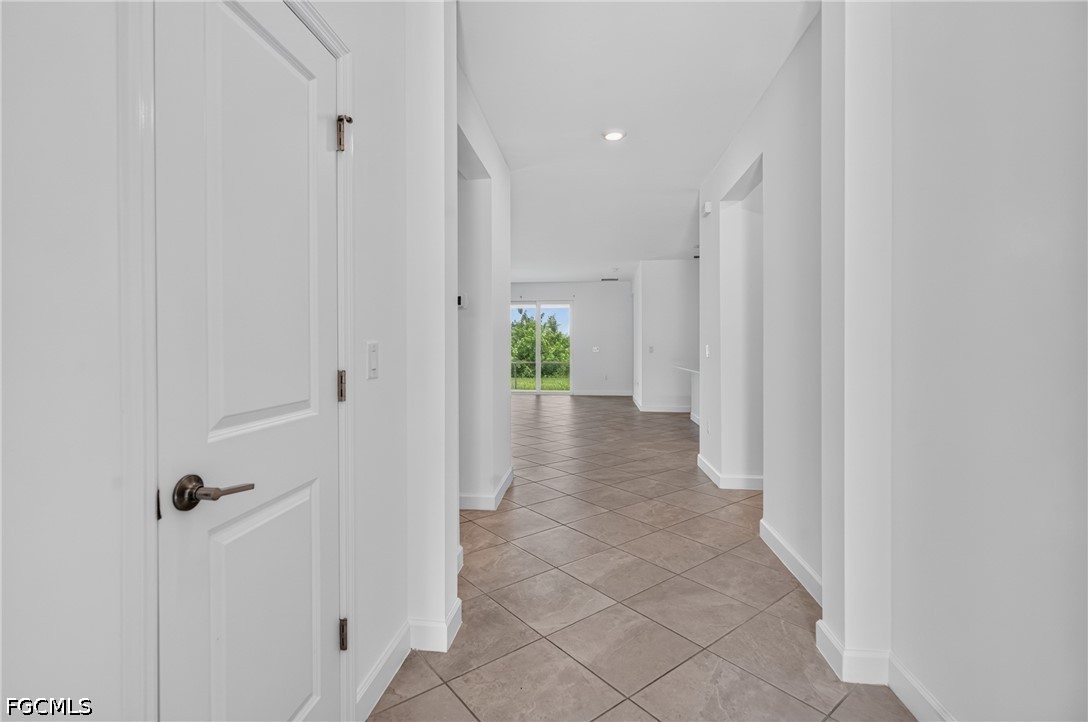 3 Bed SingleFamilyResidence for Sale in Ibis Landing, FL — photo 3