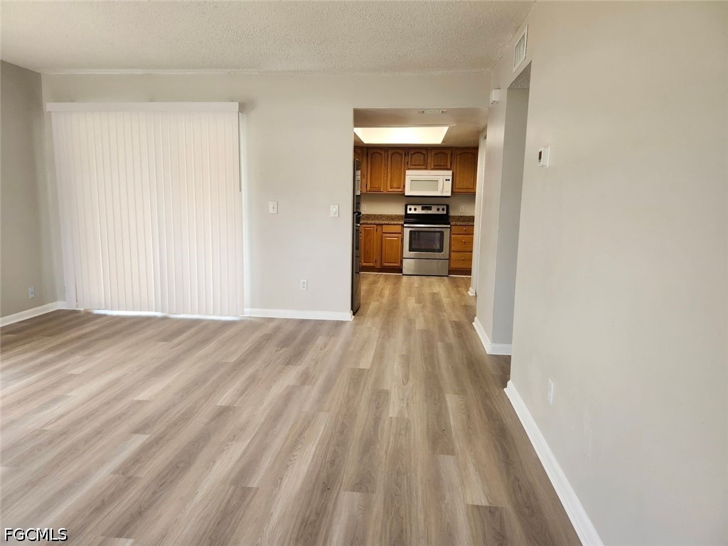 2 Bed Duplex for Sale in Cape Coral, FL — photo 3