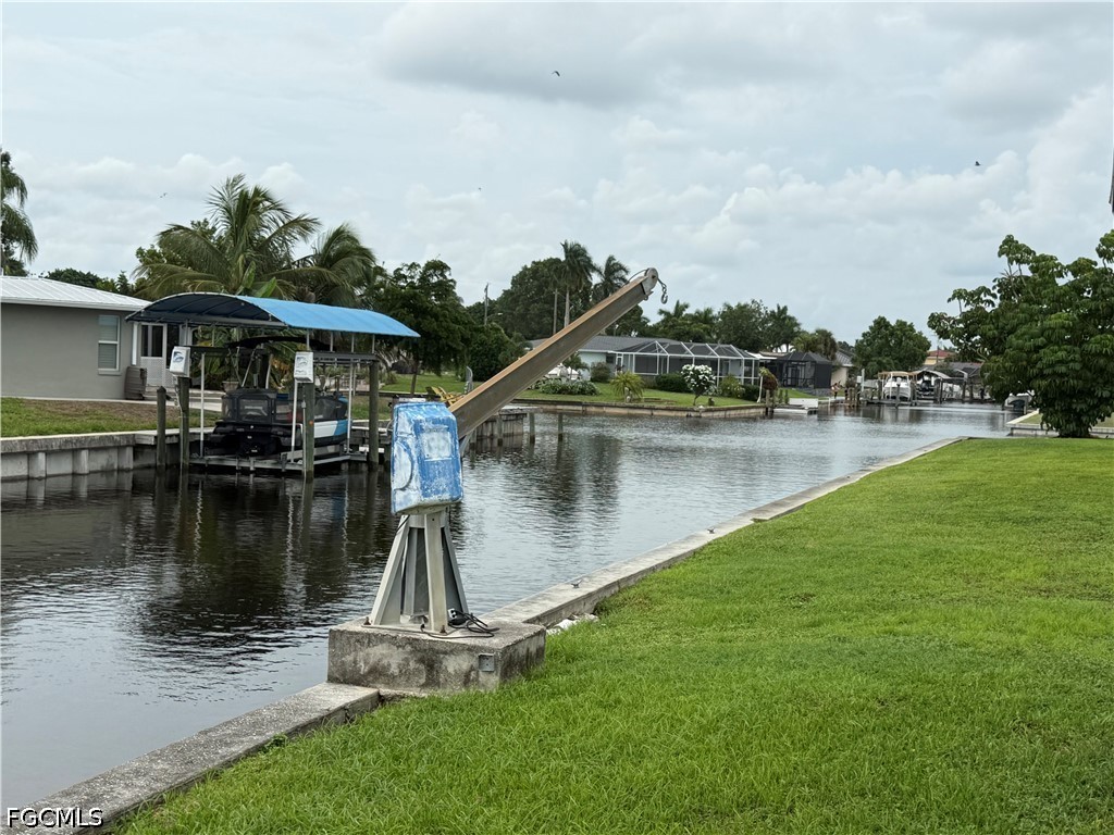 4 Bed Waterfront Home for Sale in Waterway Estates, FL — photo 3