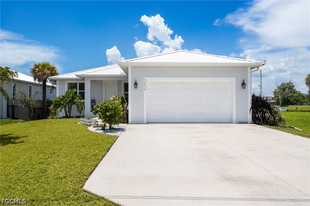 3 Bed Pool Home for Sale in Fort Myers Shores, FL, $549,999 — photo 3