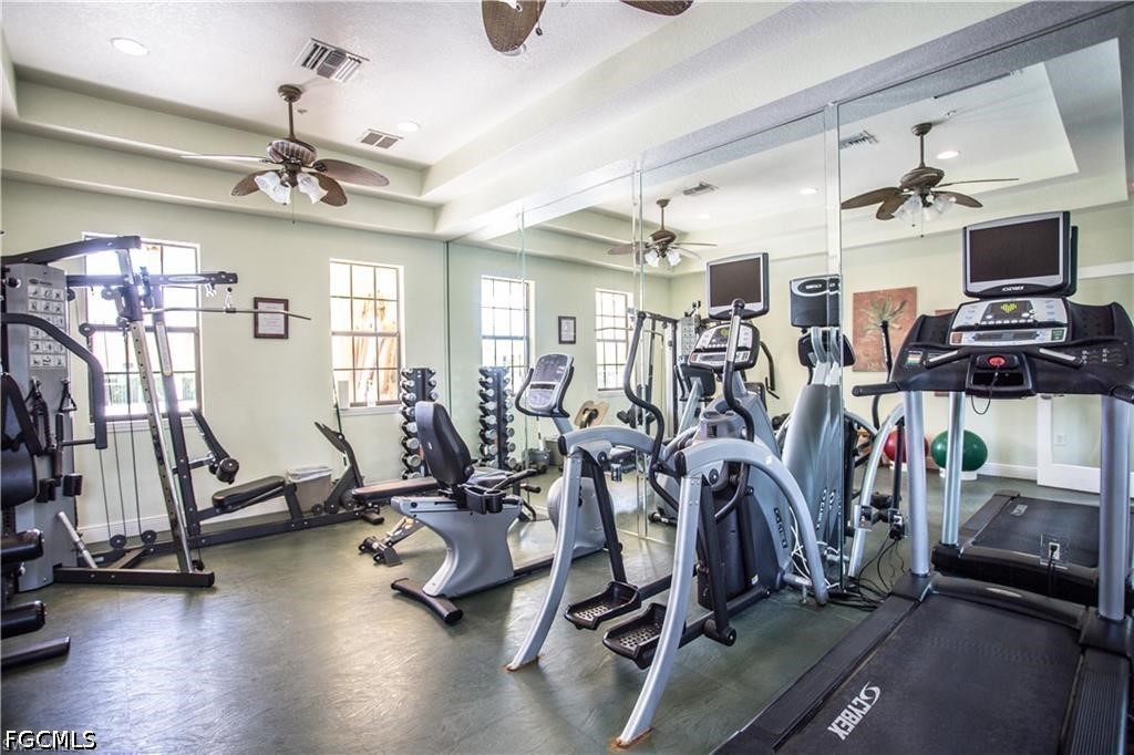 2 Bed Condominium for Sale in Palmetto Cove, FL, $2,200 — photo 3