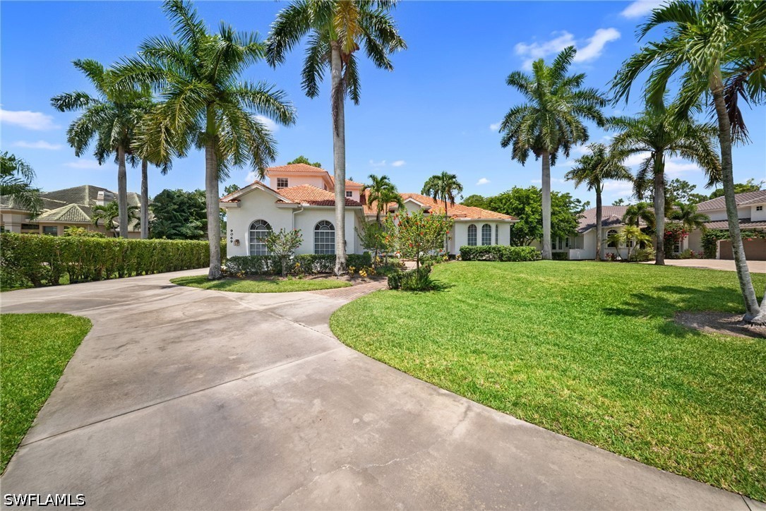 4 Bed Pool Home for Sale in Naples, FL, $2,485,000 — photo 3