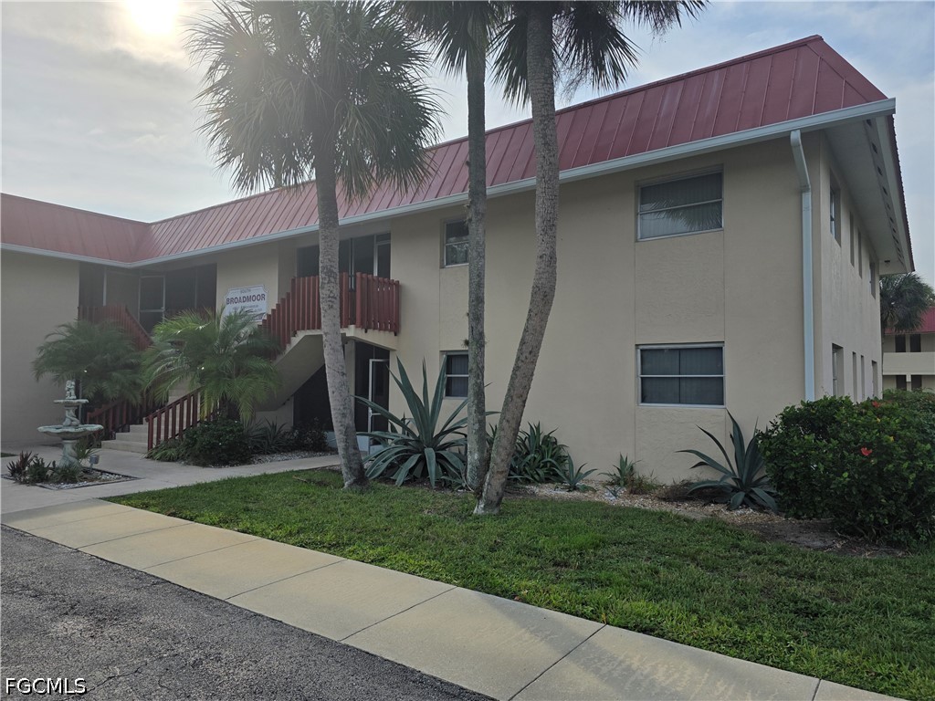2 Bed Condominium for Sale in South Broadmoor, FL, $89,900 — photo 3