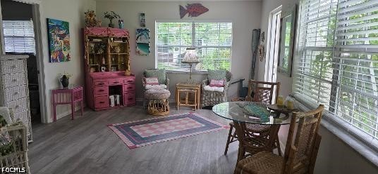 2 Bed Pool Home for Sale in Hyde Park, photo 3