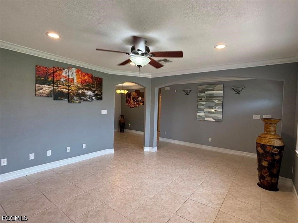 3 Bed SingleFamilyResidence for Sale in Lehigh Acres, FL — photo 3