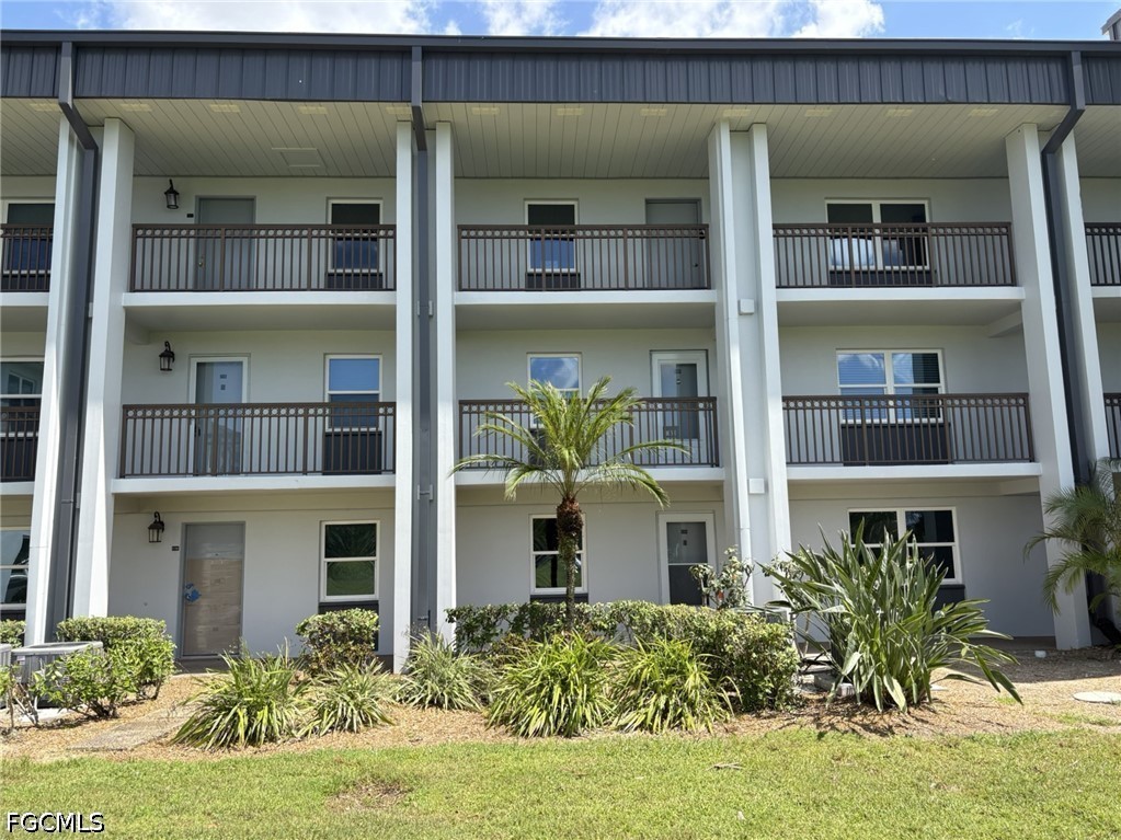 2 Bed Condominium for Sale in Seven Lakes, photo 3