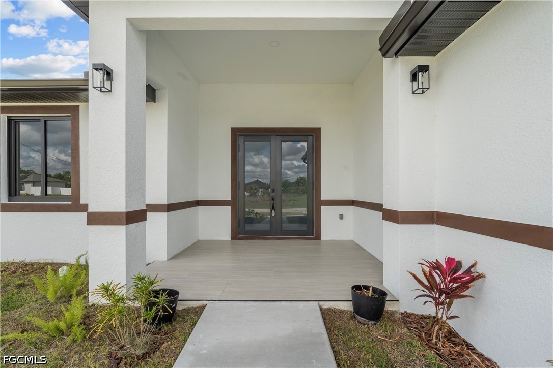 3 Bed SingleFamilyResidence for Sale in Labelle, FL, $2,300 — photo 3