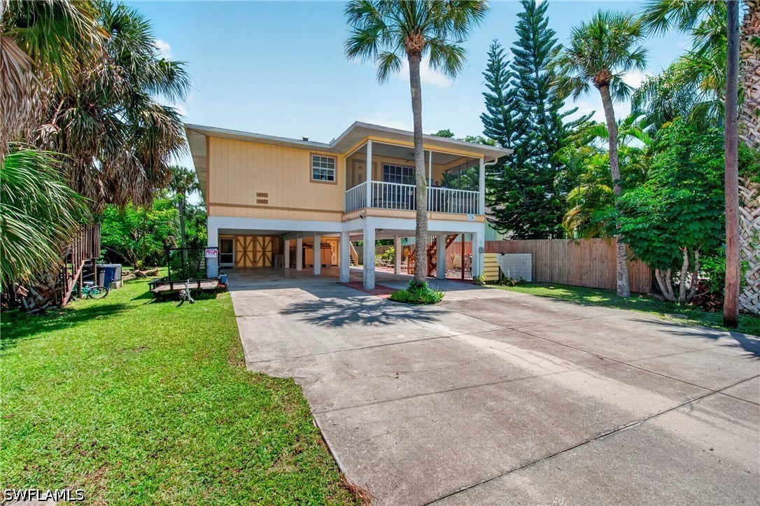 3 Bed SingleFamilyResidence for Sale in Heitmans, FL — photo 3