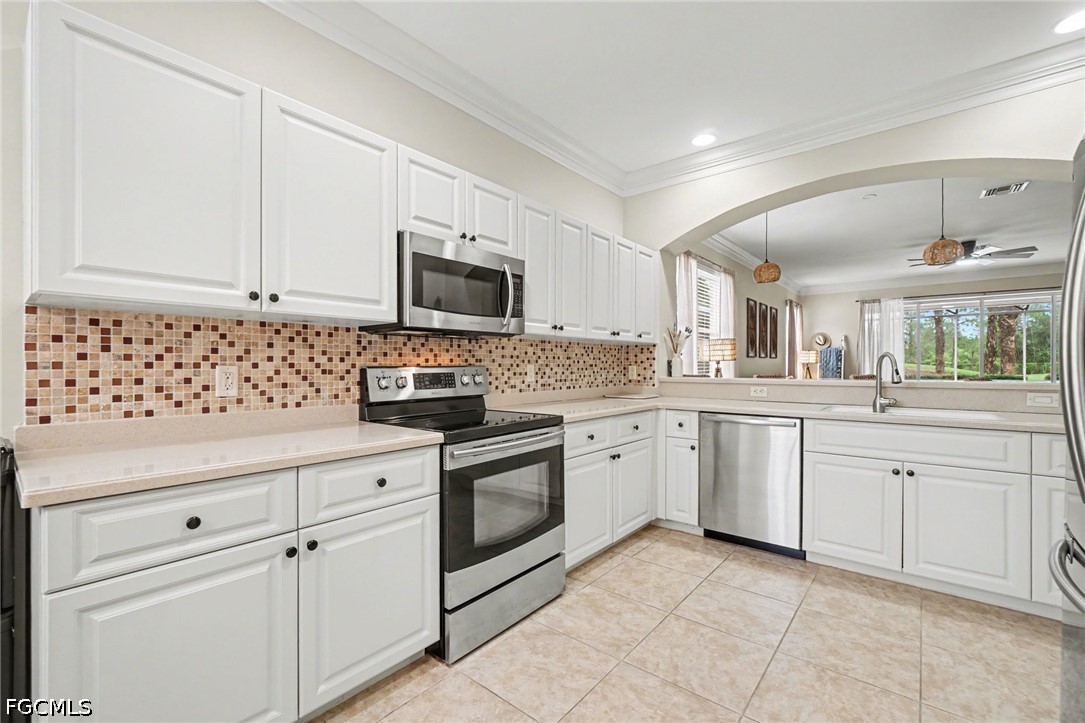 3 Bed Pool Home for Sale in Magnolia Landing, FL, $424,892 — photo 3