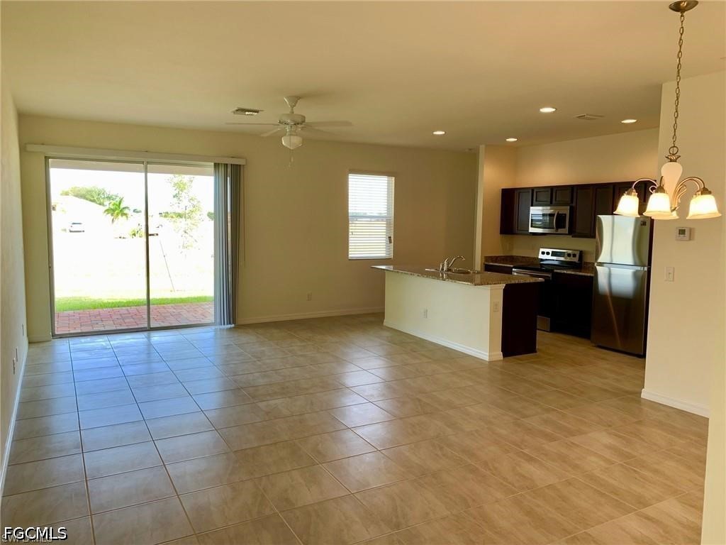 3 Bed SingleFamilyResidence for Sale in Cape Coral, FL — photo 3