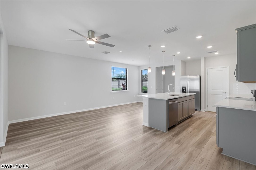 3 Bed Attached for Sale in Solis Grande, FL, $2,800 — photo 3