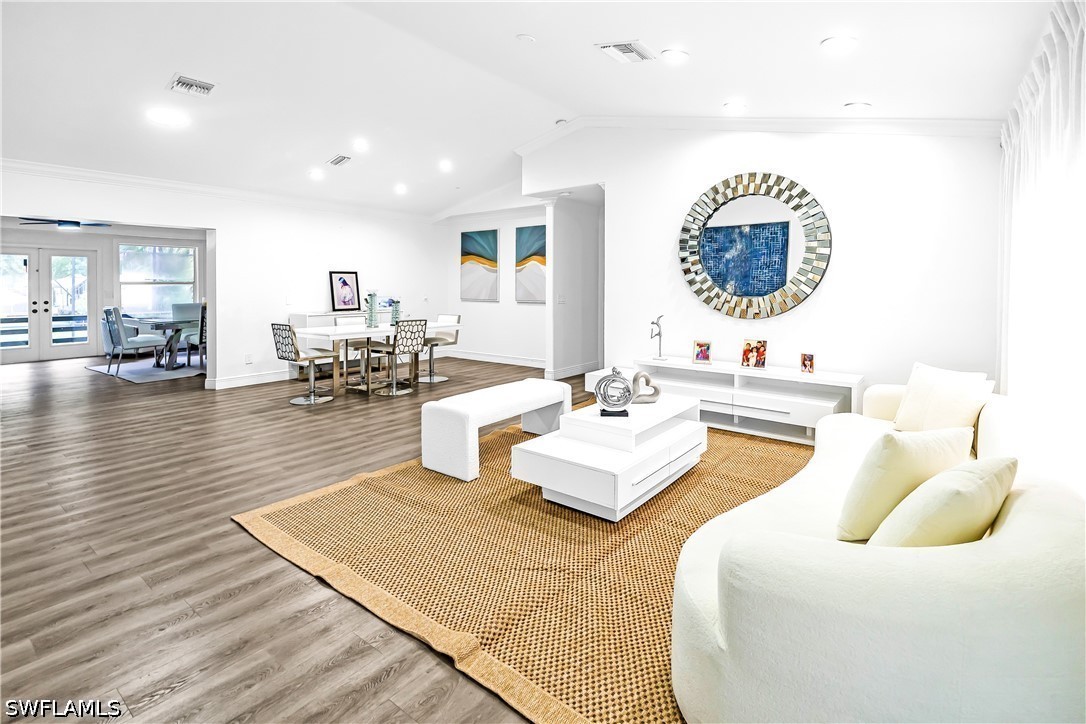 5 Bed Pool Home for Sale in Naples, FL, $1,379,000 — photo 3