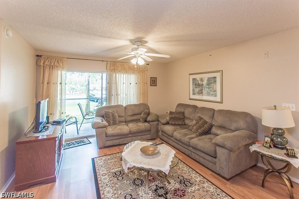 2 Bed Condominium for Sale in Naples, FL, $1,625 — photo 3