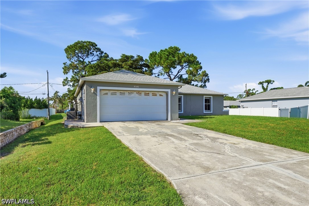 3 Bed SingleFamilyResidence for Sale in San Carlos Park, FL — photo 3